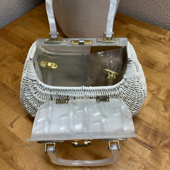 Vtg 50s 60s White Wicker Box Purse Marbled Lucite Lid NSB Japan + Spare Handle - Picture 7 of 10